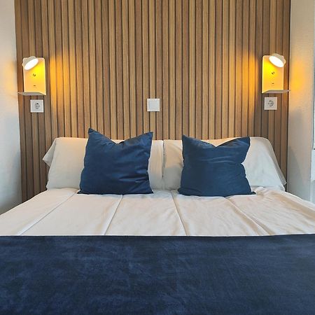 Hostal Lucy Santander Bagian luar foto